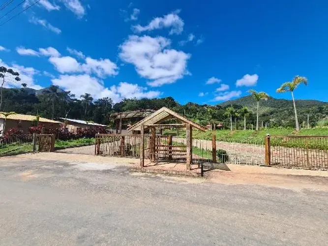 Oferta em destaque Terreno no Colonia Alpina, Teresopolis - RJ, N. SN QD V, 737,87m² | Ve