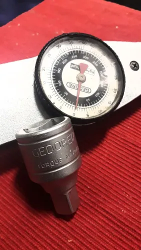 Torquimetro Gedore + encaixe
