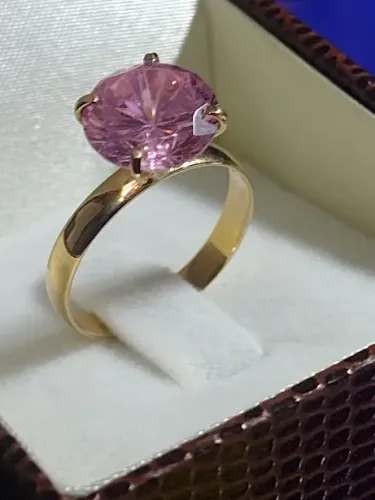Solitário Anel Pedra Rosa 10 mm Ouro 18 Kilates Peso 3.50 Gramas Maciço Pedra Zircônia 10