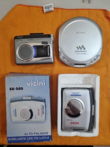 3 eletrônicos