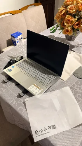 Notebook Asus VivoBook 15 Core i3 n305 - 8gb 512gb