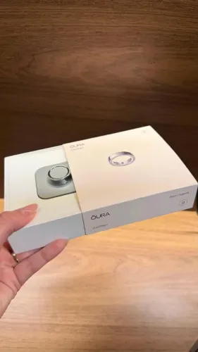 Oura Ring 4, Silver/Prata, Tamanho 9, Novo, Caixa aberta para testar tamanho