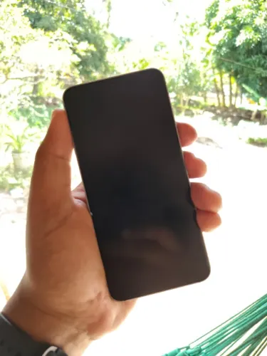 S25 256GB SEM NENHUMA MARCA DE USO (ACEITO VENDA E TROCA)