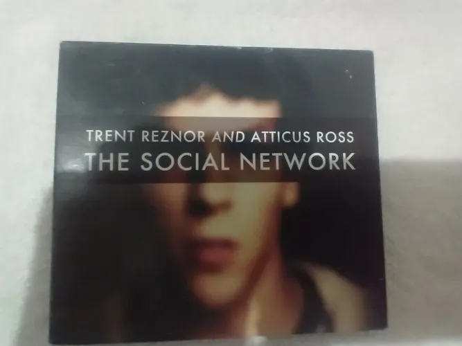 Cd Trent reznor and Atticus ross the social network importado raríssimo + 4 cds de brind