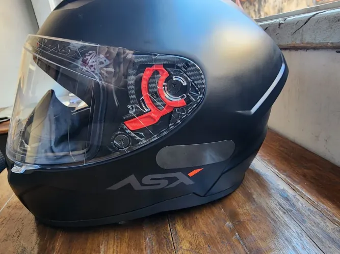 Capacete ASX