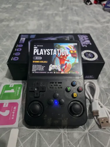 Console Portátil R36S Preto (NOVO)