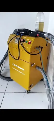 Máquina de arrematar fios jeans 