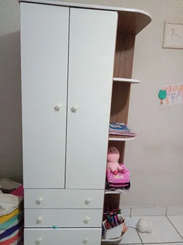 Guarda roupa infantil 