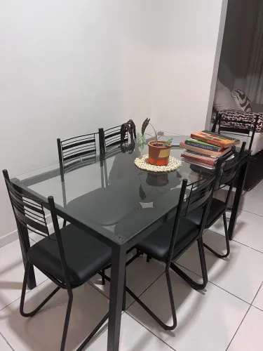 Mesa de Vidro (6 lugares)