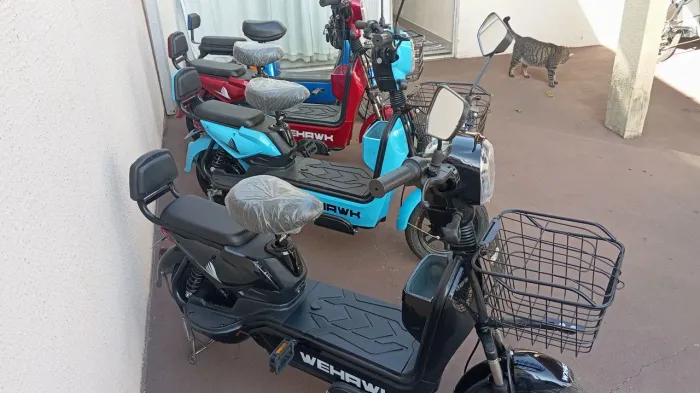 Vendo scooter elétrica