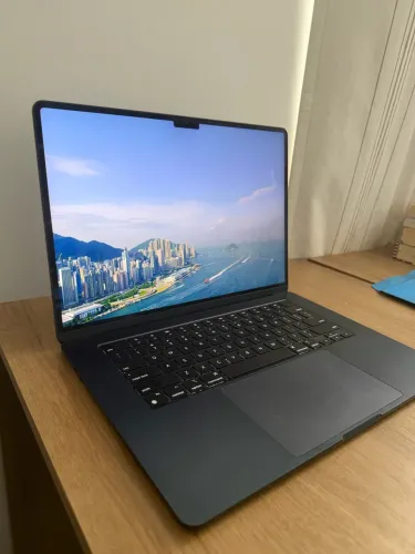 MacBook Air M2 15 polegadas