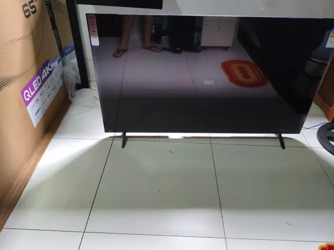 Smart TV HQ QLED 65" 4K Dolby Audio - NOVA, LACRADA NA CAIXA
