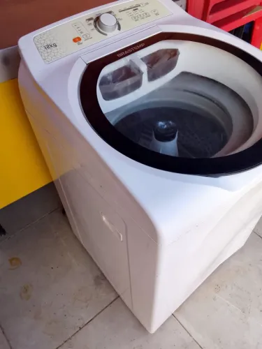 Máquina de lavar Brastemp 12 kilos funcionando perfeitamente