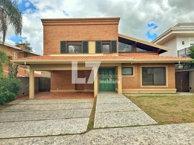 Casa de Alto Padrão no Condomínio Barão do Café 600m² de Terreno e 400m² de Construção