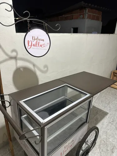 ? CARRINHO/BARRACA PARA DOCES À VENDA OU LOCAÇÃO!