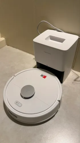 Robô aspirador - Roborock Q7+ com mapeamento e base auto limpante