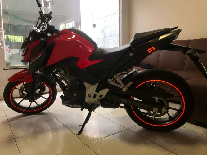 CB TWISTER 300F ABS