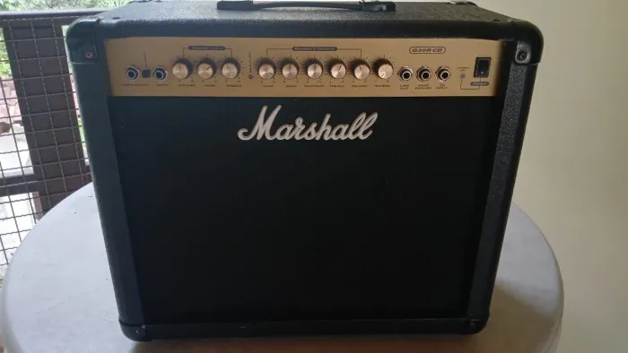 AMPLIFICADOR MARSHALL GR 30 CD - ANOS 2000