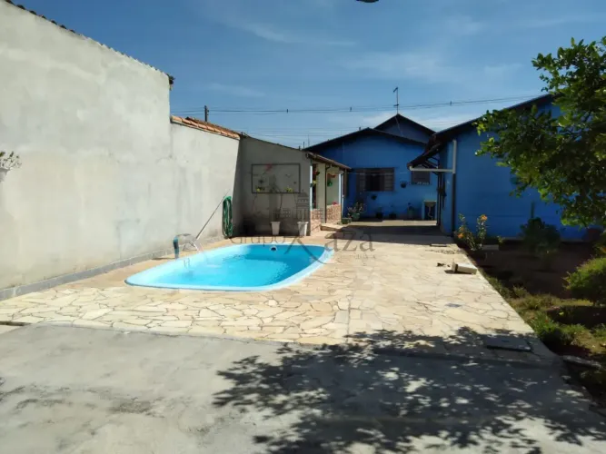 Oportunidade - Casa - Santana - 4 Dormitórios - 177m².