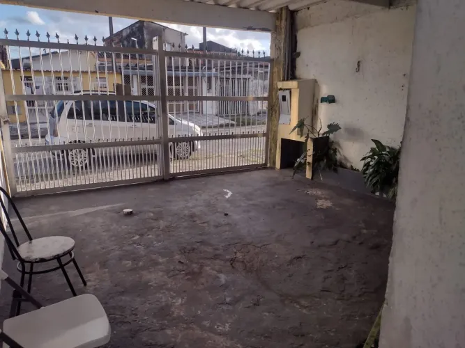 Vendo casa bairro Vera Cruz Monguagua