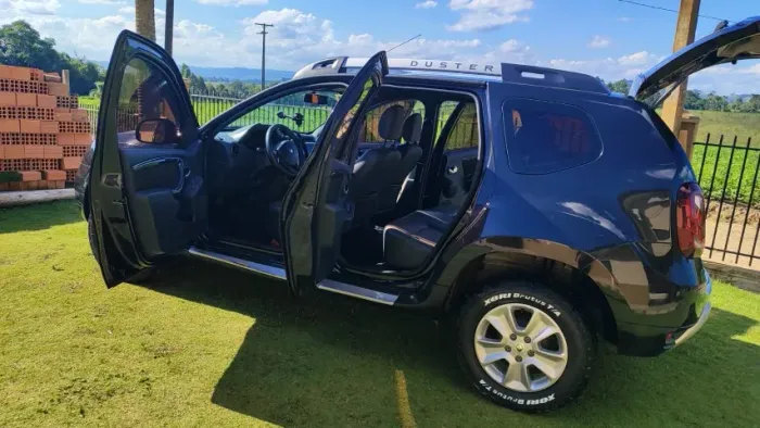 Renault Duster Dynamique 2.0 Hi-flex 16V Aut. 2016