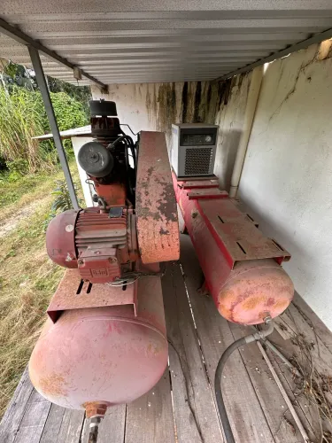 Compressor 40 pés com reservatório e secadora 