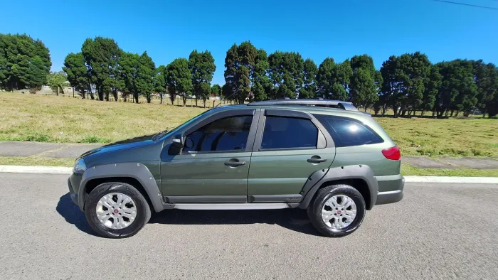 Fiat Palio Weekend Adventure Locker 1.8 Flex 2012
