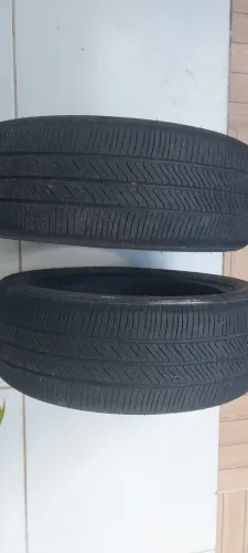 Pneus semi novos