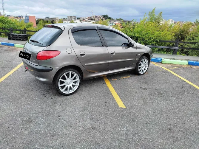 Peugeot 206 Selection/ Sensation 1.0 16V 5P 2001