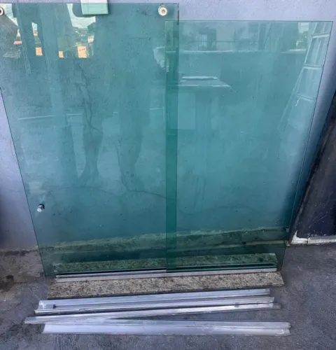 Janela de blindex