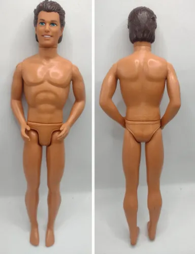 Boneco Ken Moreno vendido