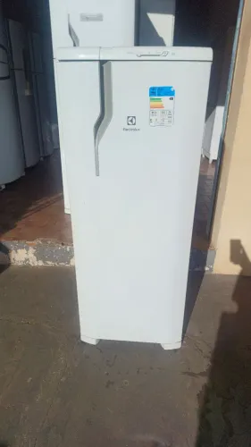 Geladeira Electrolux