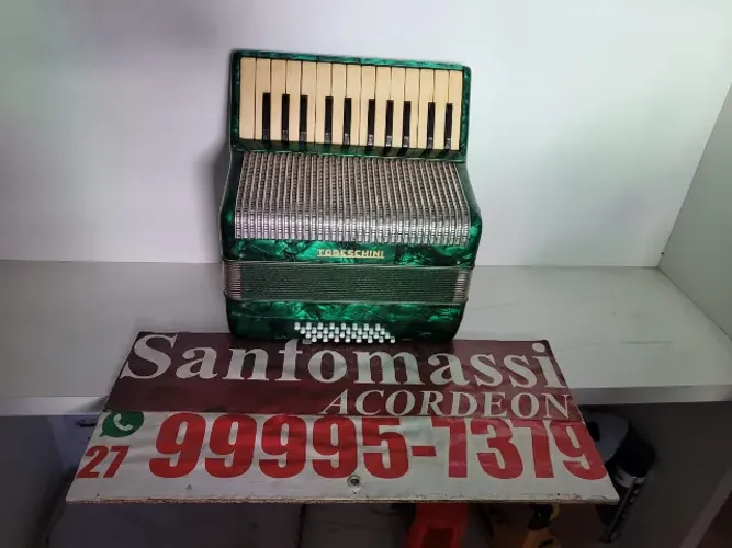 Acordeon Todeschini 32 Baixos Verde