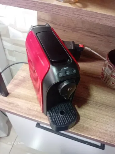 Maquina de café três corações