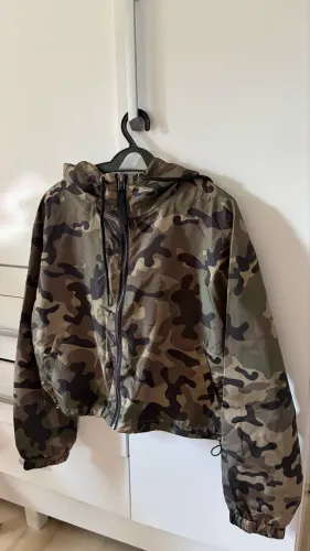 Corta vento Camuflado