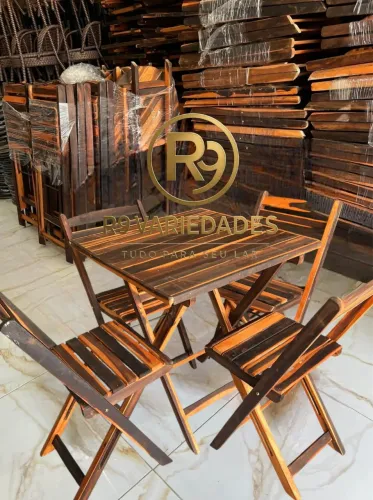 Conjunto de mesa dobrável 