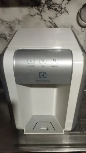 Purificador de Água Eletrolux MODELO:PE11B R$:150 Reais (COM DEFEITO)