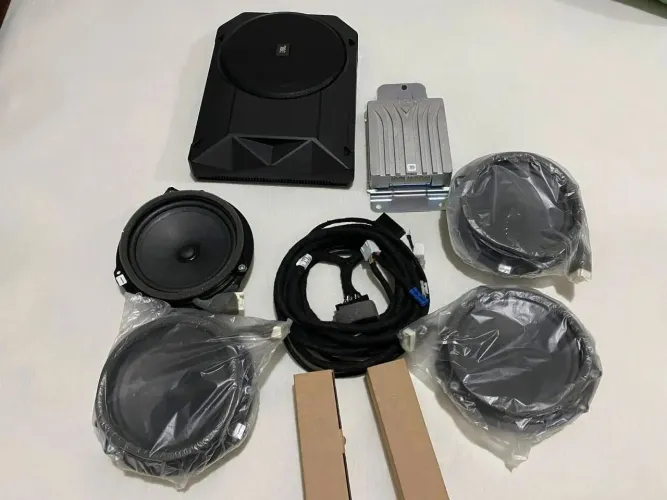 Kit JBL Experience original Ford Fiesta, Focus, Ranger e Ecosport