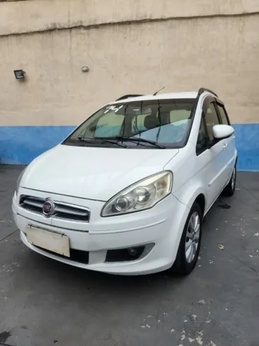Fiat Idea Attractive 1.4 Fire Flex 8V 5P 2014