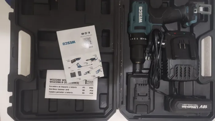 Furadeira/Parafusadeira Impacto Wesco WS2390 18V (Completa + 2 Baterias) - Estado de Nova