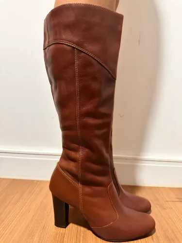 Bota Cano Alto Caramelo Tam 36