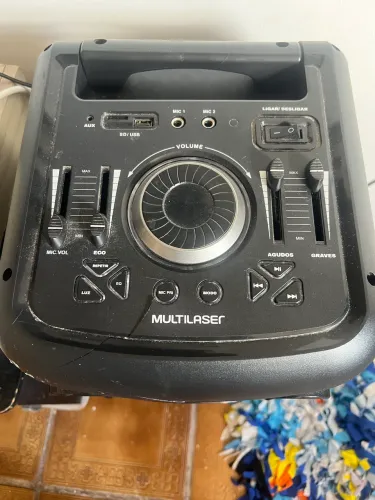 Caixa de som no Precinho 