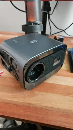 Projetor HY350 Full HD + Tela Projeção
