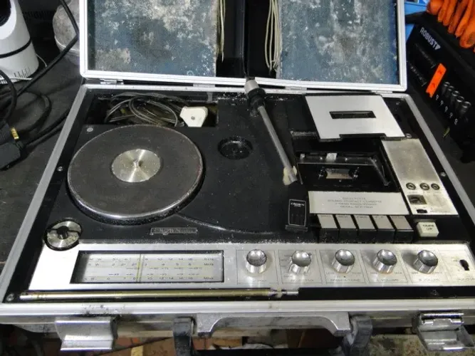 radio vitrola gravador radio crown japan