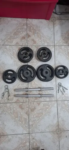 Kit de anilhas e barra + colchonete e barra de porta