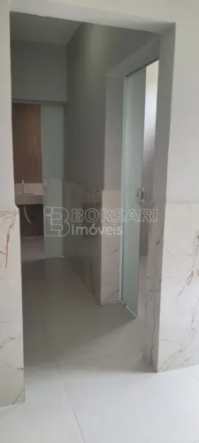 Aluguel de Prédio Comercial Pronto para Clinica, São José, Araraquara | Ótima Localização