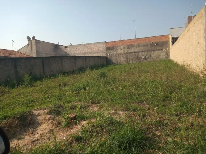 ** Terreno em fazenda rio grande