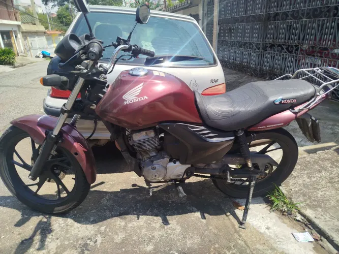 Vendo fan 150 mix completa com suspensão roda e freio a disco da 2025