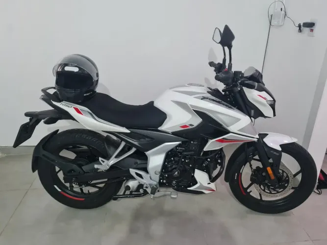 Motocicleta à Venda