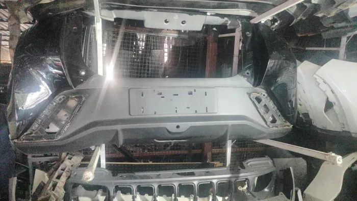 Para-choque traseiro BYD mini dolphin